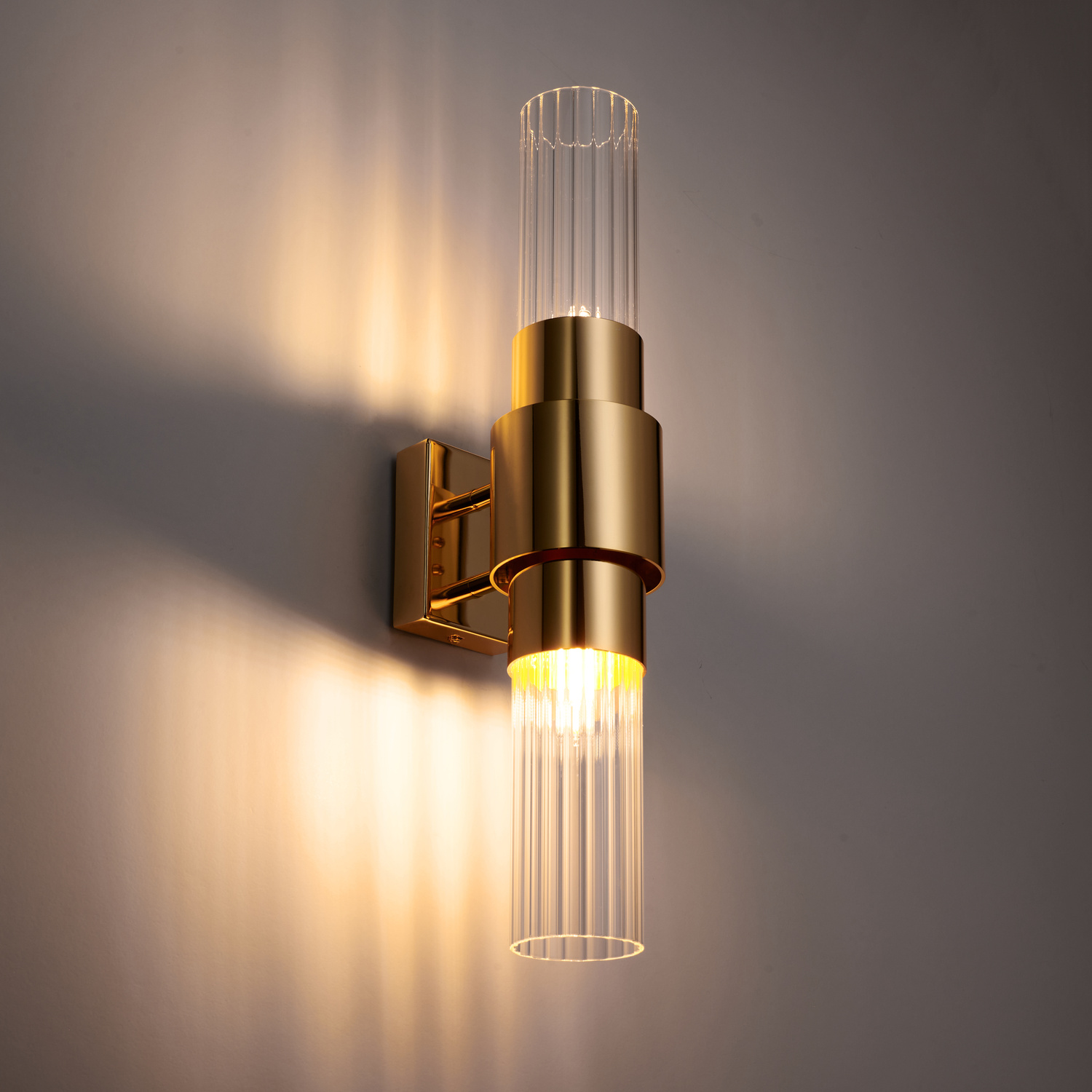 Lampa ścienna GLOW 46 cm - kinkiet złoty, szkło ryflowane ST-DW7790 Step into design